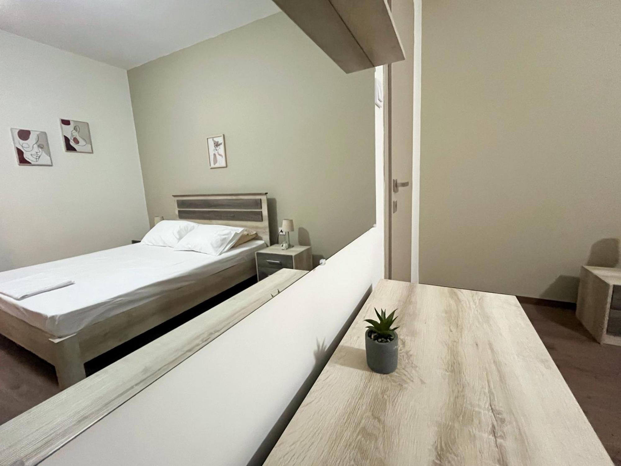Downtown 1 * Aegina